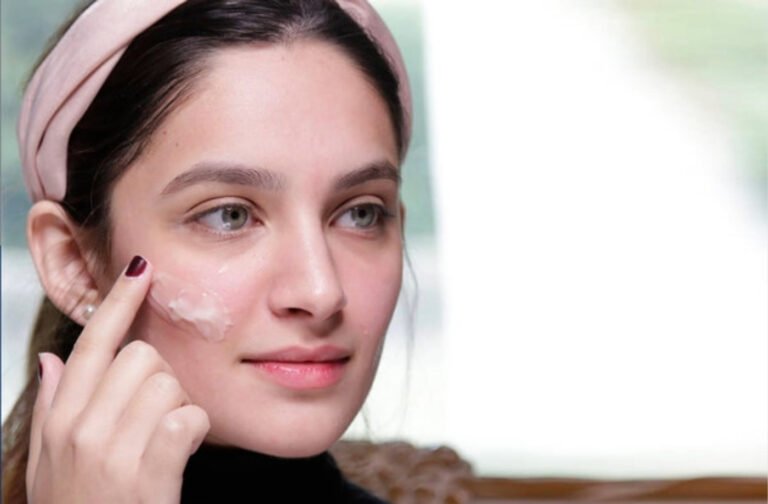 Skin Problems Faced by Pakistani Women & How the Right Skincare Products Can Help